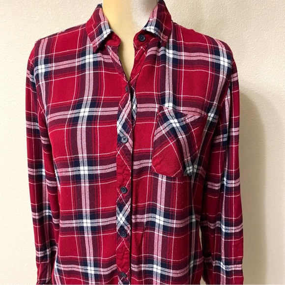 Rails Hunter Button-Front Shirt in Crimson Navy - Picture 4 of 11